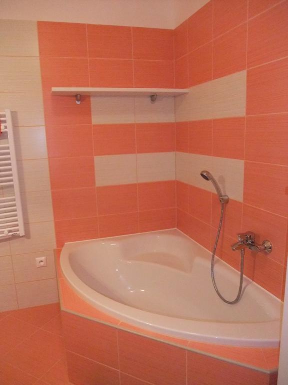 טאלה Rodinny Apartman Slnecnica מראה חיצוני תמונה